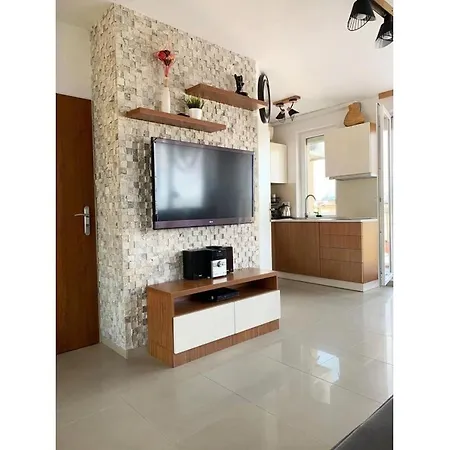 Golden View Przy Samym Morzu Plazy Апартамент